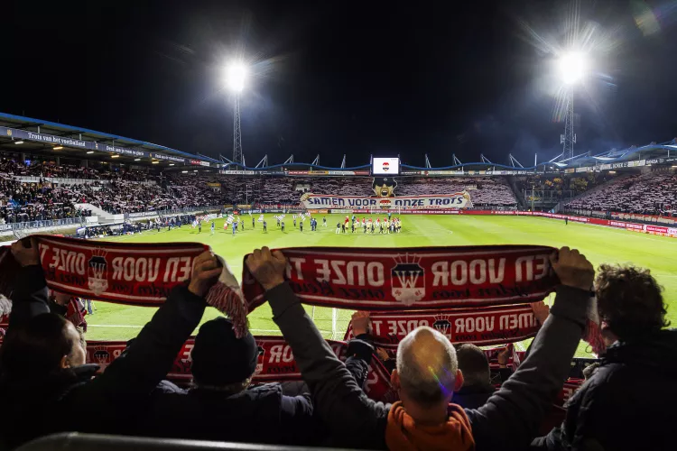 Heel het stadion een sjaal 